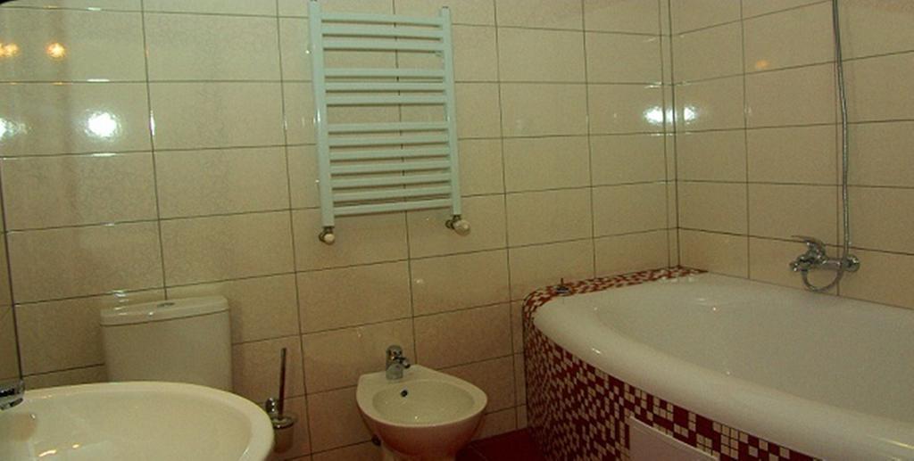 Hotel Deluxe Horodenka Room photo